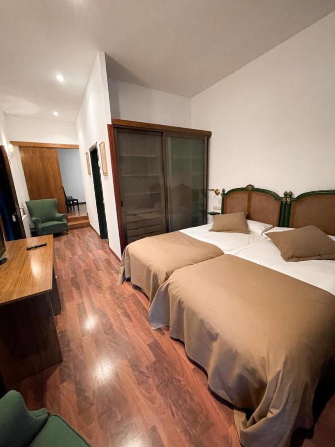 Hotel Amoretes 3*